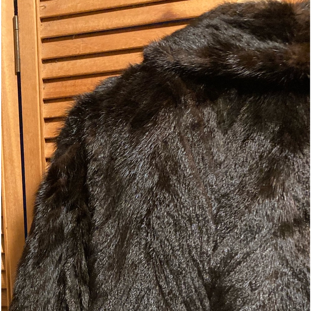 Vintage Scandinavian Fur Co. Genuine Mink Fur Coat with Zippered Front - Picture 10 of 16